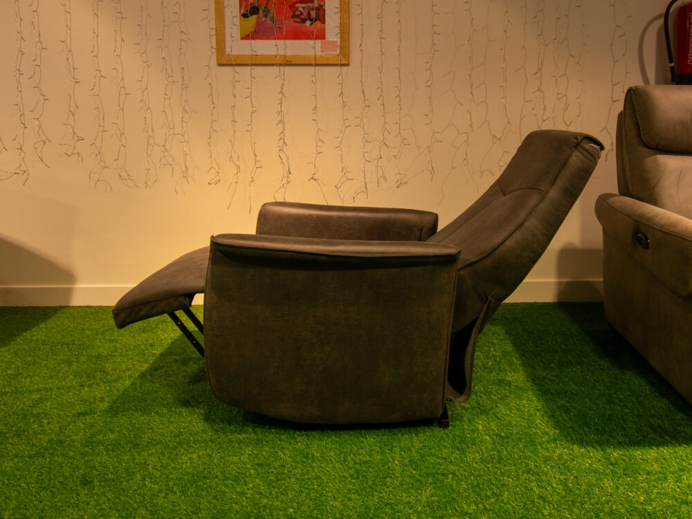 Mira Porto sta op en relaxfauteuil showroommodel - Afbeelding 3